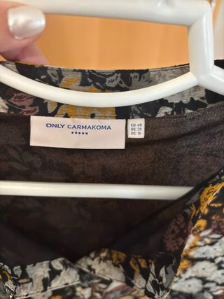 Vestido estampado floral talla 48