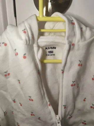 Sudadera Kiabi con cremallera