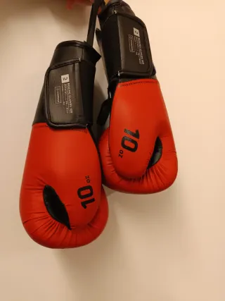 Guantes Boxeo Infantil 10 oz Rojos