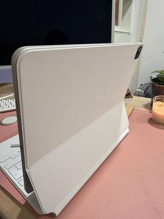 iPad Pro + Apple Pencil + Teclado Blanco