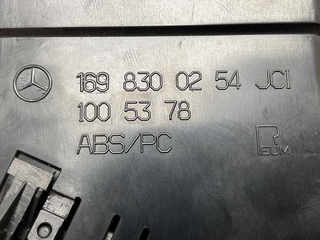 Rejilla Aire dcha Mercedes W169 W245