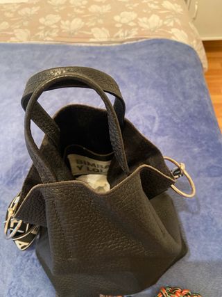 Bolso Bimba y Lola Piel Negro ,