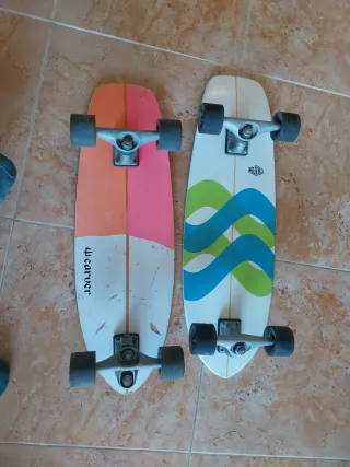 2 Skateboards Carver