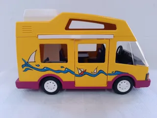 Caravana de vacaciones Playmobil 3945 sin caja