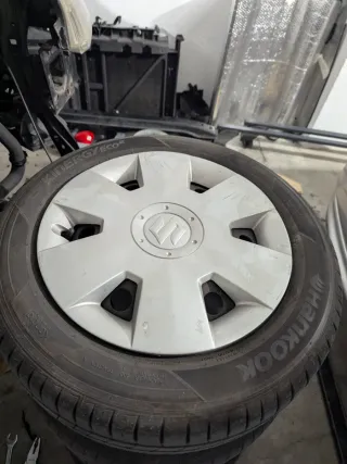 4 Ruedas Suzuki Swift