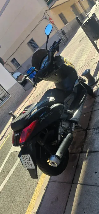Yamaha Xmax 250cc Automática