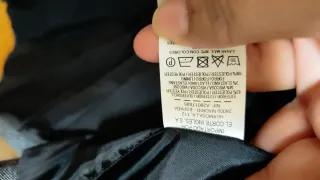 Traje Mujer Fórmula Joven Talla 44 y pantalón 42.