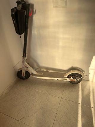 Patinete Eléctrico Xiaomi M365