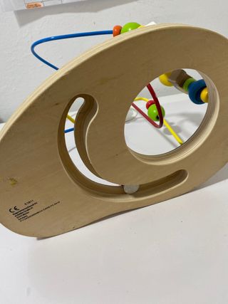 Juguete Hape de madera con cuentas