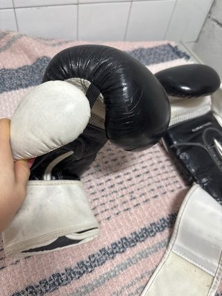Guantes de boxeo Adidas