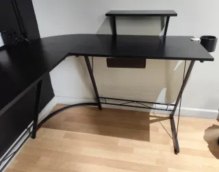 Escritorio gaming forma de L