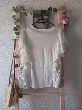 Blusa blanca topitos azul marino Sfera Nueva