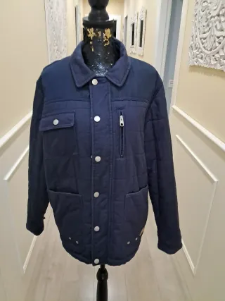 Cazadora azul hombre