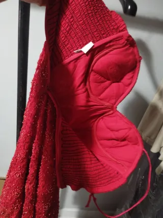 Abito/ sera pizzo e tempestato di pietre e perle.M