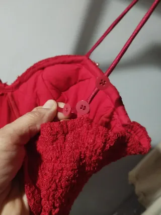 Abito/ sera pizzo e tempestato di pietre e perle.M