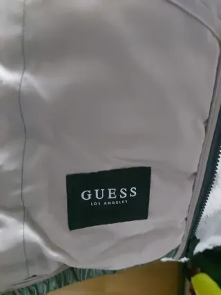 Cazadora acolchada verde oliva