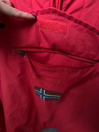 Giacca Napapijri rossa taglia XS