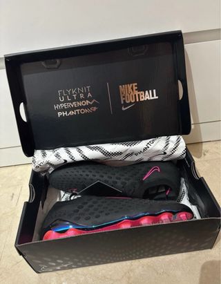 Nike Hypervenom Flyknit Ultra Negro/Rosa