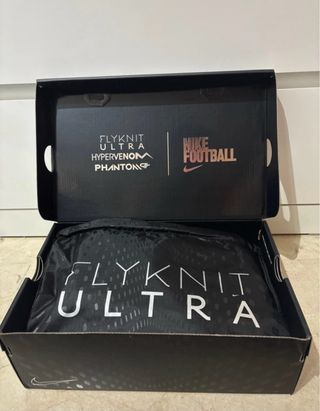 Nike Hypervenom Flyknit Ultra Negro/Rosa