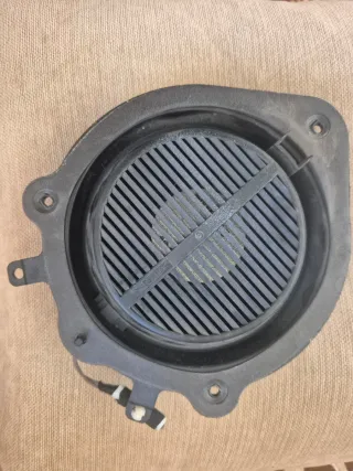 Altavoz Audi A4 Blaupunkt 8P0 035 411