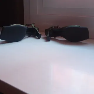 Sandalias LODI verde oliva con pedrería