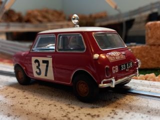 Coche Scalextric Mini Morris Rally Montecarlo