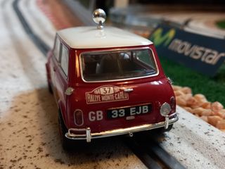 Coche Scalextric Mini Morris Rally Montecarlo