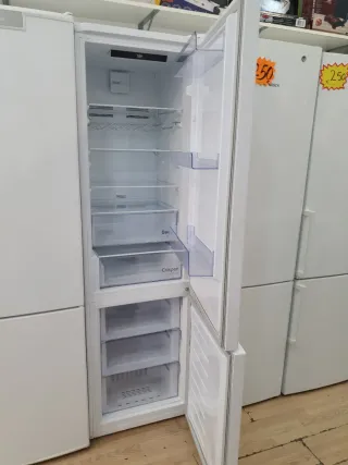 Nevera Beko con garantía y transporte