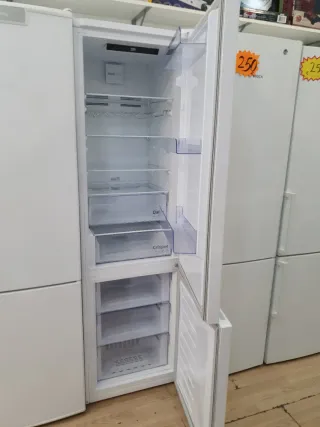 Nevera Beko con garantía y transporte