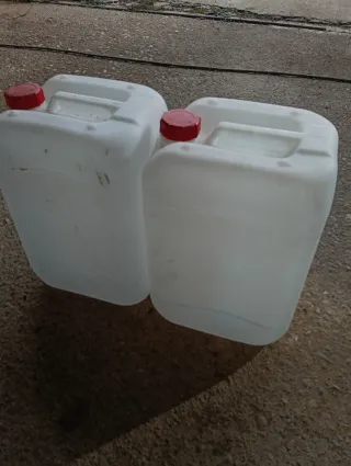 Garrafas de plástico