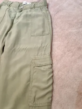 Pantalón cargo verde claro