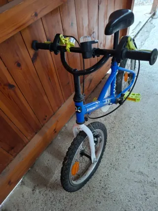 Bicicleta infantil azul