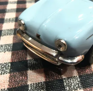 Maqueta Renault Dauphine Azul