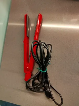 Plancha pelo Steinhart Profesional Roja