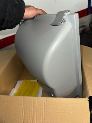 Foco de luz industrial