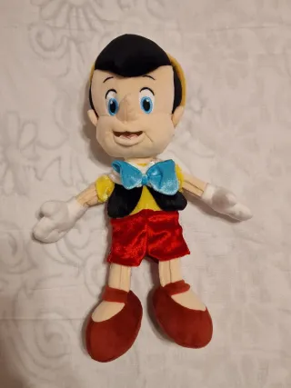 Peluche Pinocho Disney Clásico 35cm