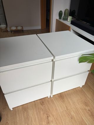 Mesitas de noche IKEA Malm blancas