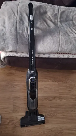 Aspiradora sin cable Athlet 18V Negro BCH6ATH18