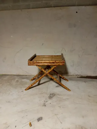 Taburete plegable de bambú