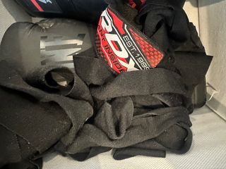 Saco de boxeo RDX + 2 pares guantes