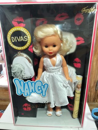 Nancy Divas con certificado