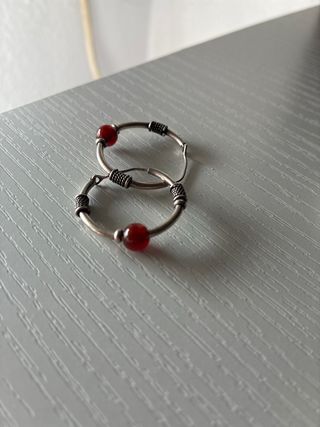 Pendientes Aro Plata con Piedra Roja