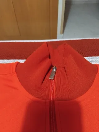 Sudadera Nike PSG Roja 18 €