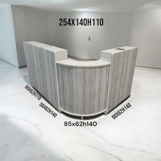 Mostrador Recepción Curvo Gris y Blanco