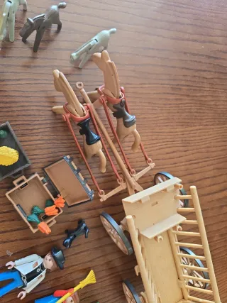 Playmobil figuras y accesorios