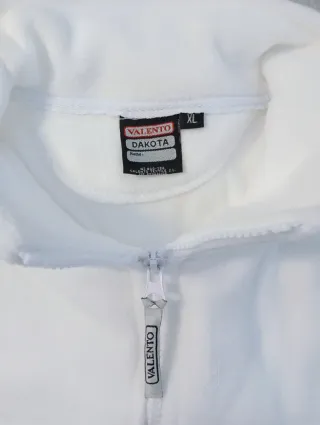 Chaqueta polar blanca