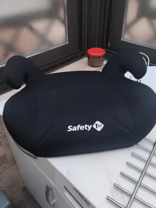 Alzador coche niños Safety 1st