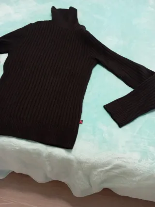 Jersey Douce&Gabana cuello alto negro