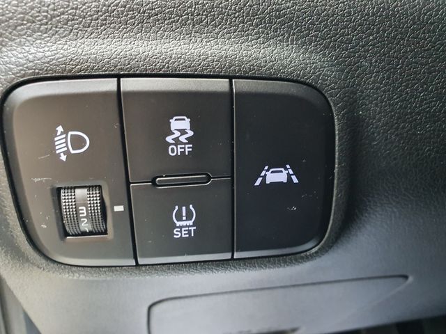 Hyundai i10 1.0 AÑO 2021