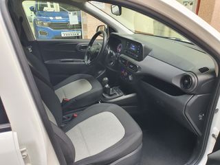 Hyundai i10 1.0 AÑO 2021